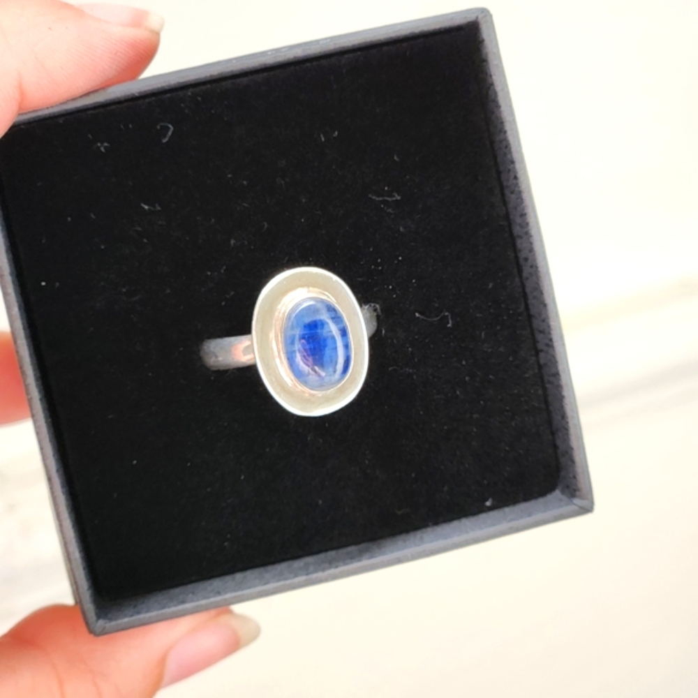 Sterling Silver Blue Kyanite Stone Ring